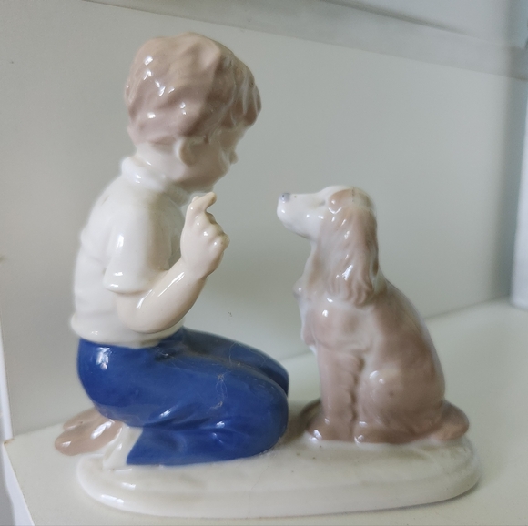 East Germany Grafenthal Boy and Dog Figurine - Picture 3 of 6